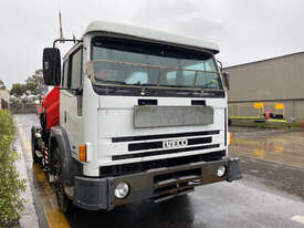 Iveco Acco 2350G Crane Truck Truck - picture2' - Click to enlarge