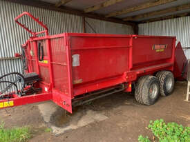 Robertson Super Comby Bale Wagon/Feedout Hay/Forage Equip - picture0' - Click to enlarge
