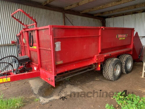 Robertson Super Comby Bale Wagon/Feedout Hay/Forage Equip