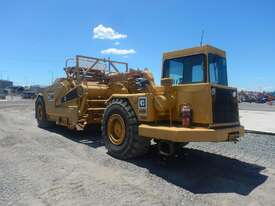 Caterpillar 613B Enclosed Cab - picture2' - Click to enlarge