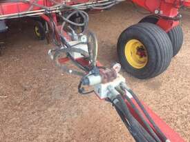 Bourgault 3310 Paralink - picture1' - Click to enlarge