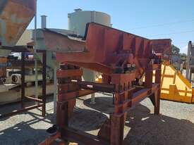 Honert Vibrating Feeder - picture0' - Click to enlarge