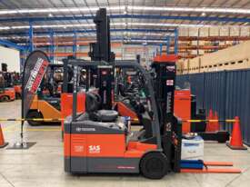 TOYOTA 7FB15 65694 1.5 TON 1500 KG CAPACITY  ELECTRIC FORKLIFT 4000 MM 3 STAGE CONTAINER MAST - picture2' - Click to enlarge