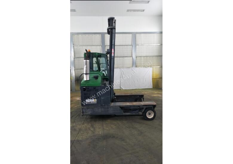 caption 4.5T LPG Multidirectional Forklift