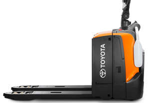 Toyota Levio LPE200B/220B/250B