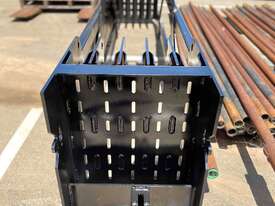 Drill Rod Box - Ditch Witch JT30 AT  - picture2' - Click to enlarge