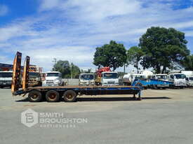 2006 AUSQUIP JABAQ1-3TI TRI AXLE LOW LOADER - picture0' - Click to enlarge