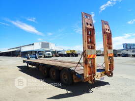 2006 AUSQUIP JABAQ1-3TI TRI AXLE LOW LOADER - picture1' - Click to enlarge