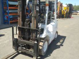 toyota container mast low hours 32-8FG25 42-7FG25 - picture1' - Click to enlarge