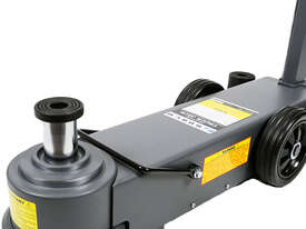 BORUM BTJ102550TA TRUCK JACK AIR ACTUATED 3-STAGE 50,000KG HYDRAULIC JACK - picture1' - Click to enlarge