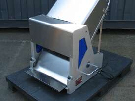 Commercial Bread Slicer - Wellquip BS12 - picture0' - Click to enlarge