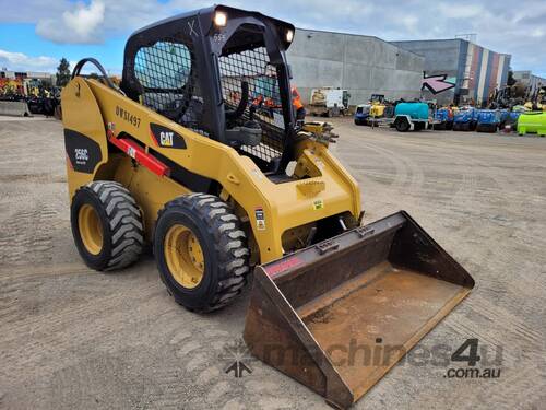 USED CAT 256C SKID STEER WITH LOW 1992 HOURS