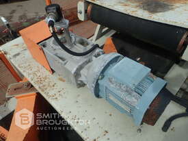 MOBILE BAG TURNING & FLATTENING CONVEYOR - picture2' - Click to enlarge