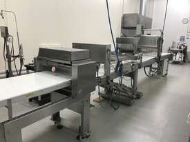 Jumbolino make up line with 6 piston pneumatic depositor, gauging roller and water dripper - picture2' - Click to enlarge