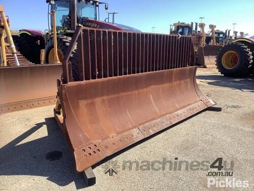 4700mm Angle Dozer Blade, To Suit D8