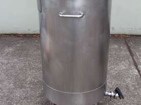 Stainless Steel Mobile Tank. - picture2' - Click to enlarge