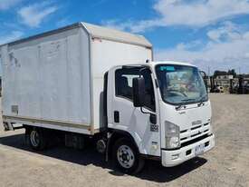 Isuzu NPR - picture0' - Click to enlarge