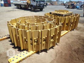 STEEL TRACKS TO SUIT CATERPILLAR D10R-T - picture0' - Click to enlarge