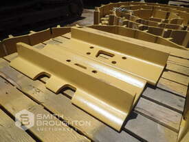 STEEL TRACKS TO SUIT CATERPILLAR D10R-T - picture2' - Click to enlarge