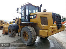 Caterpillar 938K Wheel Loader  - picture1' - Click to enlarge