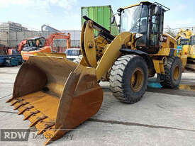 Caterpillar 938K Wheel Loader  - picture2' - Click to enlarge