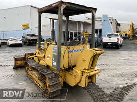 Komatsu D20A-7 Dozer  - picture2' - Click to enlarge