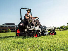 NEW Bobcat ZT7000 Zero Turn Mower  - picture1' - Click to enlarge