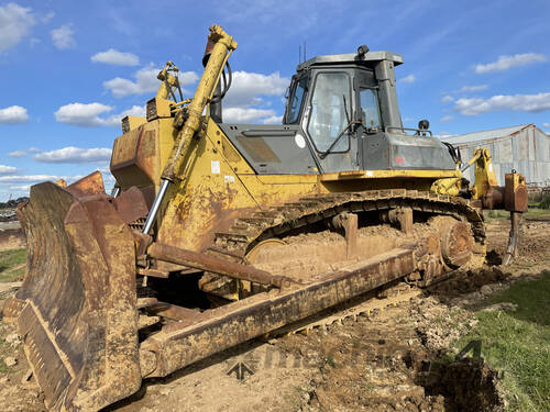 Bulldozer D155 AX Super