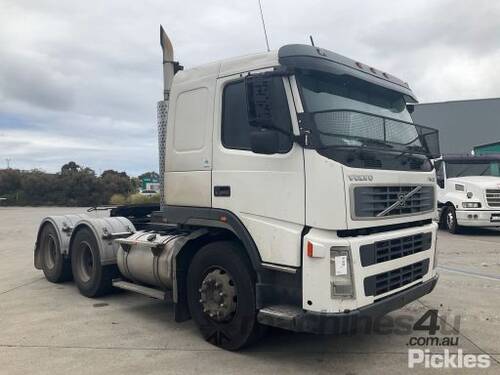 2003 Volvo FM12