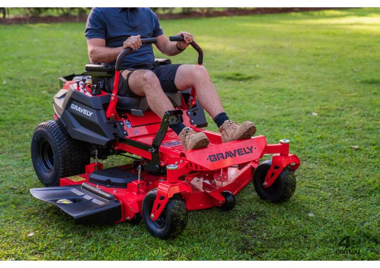 Residential Mower Gravely Zero Turn 52 New Gravely ZT-X 52 Zero