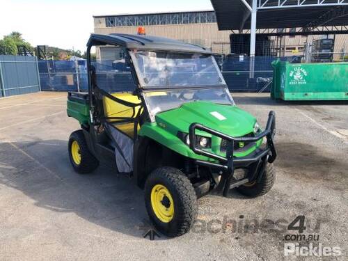 2018 John Deere XUV560E