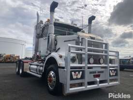 2018 Western Star 4800FS - picture0' - Click to enlarge