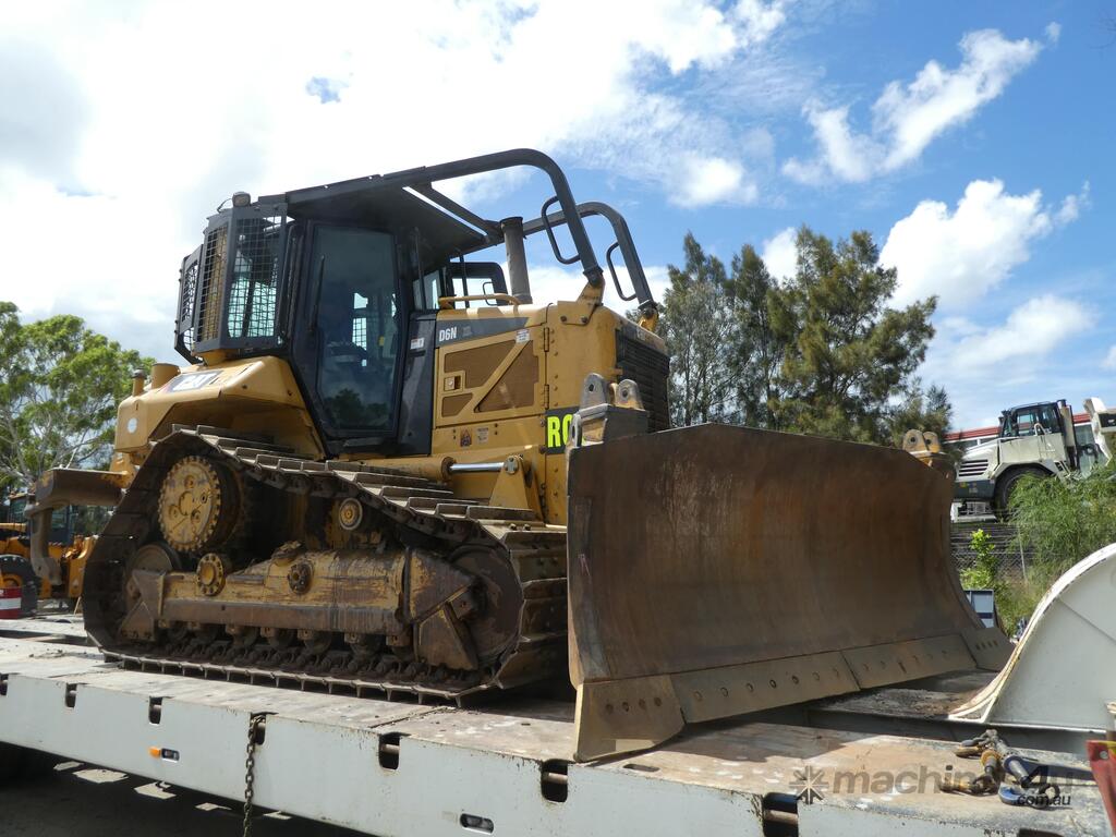 Hire Caterpillar CAT D6N DOZER FOR HIRE Dozer in HEXHAM, NSW