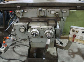 Doria FU110 Vertical Milling Machine (415V) - picture2' - Click to enlarge