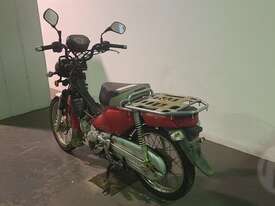 Honda Supercub - picture2' - Click to enlarge