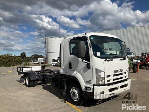 2016 Isuzu FRR600 MWB