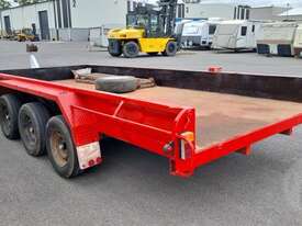 Village Car Trailer - picture1' - Click to enlarge