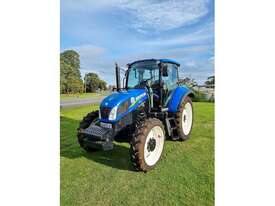 2015 NEW HOLLAND T5.105 EC - picture1' - Click to enlarge