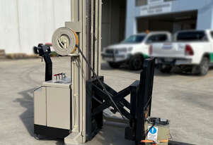 Crown 1.5T Walkie Reach Stacker Forklift - New Battery!
