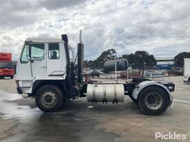 1997 Mitsubishi FP417 Prime Mover Day Cab - picture2' - Click to enlarge