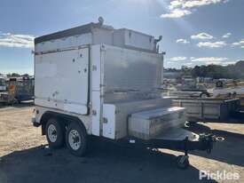 Custom Tandem Axle Enclosed Box Trailer - picture0' - Click to enlarge