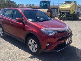 Toyota Rav 4 A4 - picture0' - Click to enlarge