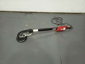 Intex giraffe AG700 Dustless Sander - picture0' - Click to enlarge