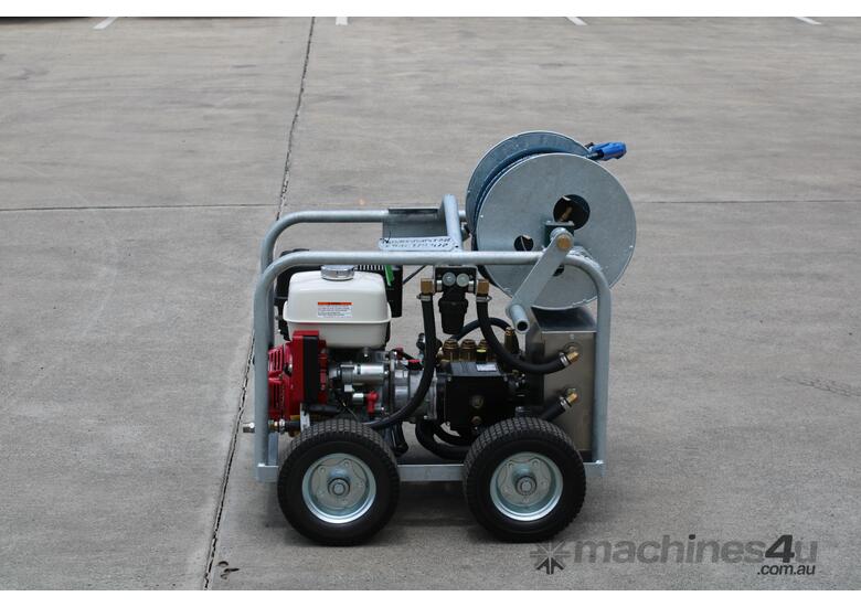 caption ThoroughClean P13R-40CE Petrol Portable Pressure Washer - Australian Made!