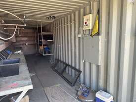 40ft Shipping  container - picture1' - Click to enlarge