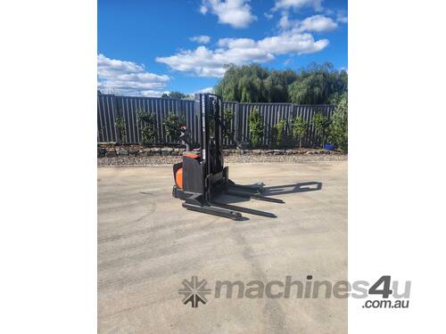 Toyota Forklift 1.2T Walkie Stacker 