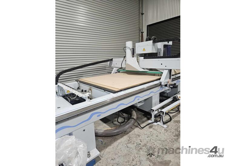 caption 2010 HOMAG Vantage 25L CNC Flatbed Routing Machine 3600 x 1800 - No Feed Table