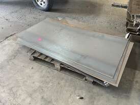 Pallet of 1.6mm Flat Sheets - picture0' - Click to enlarge