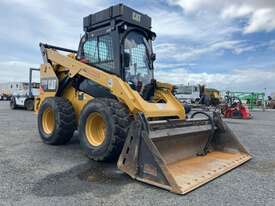 2015 Caterpillar 272 DXHP Skid Steer - picture0' - Click to enlarge