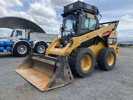 2015 Caterpillar 272 DXHP Skid Steer - picture1' - Click to enlarge